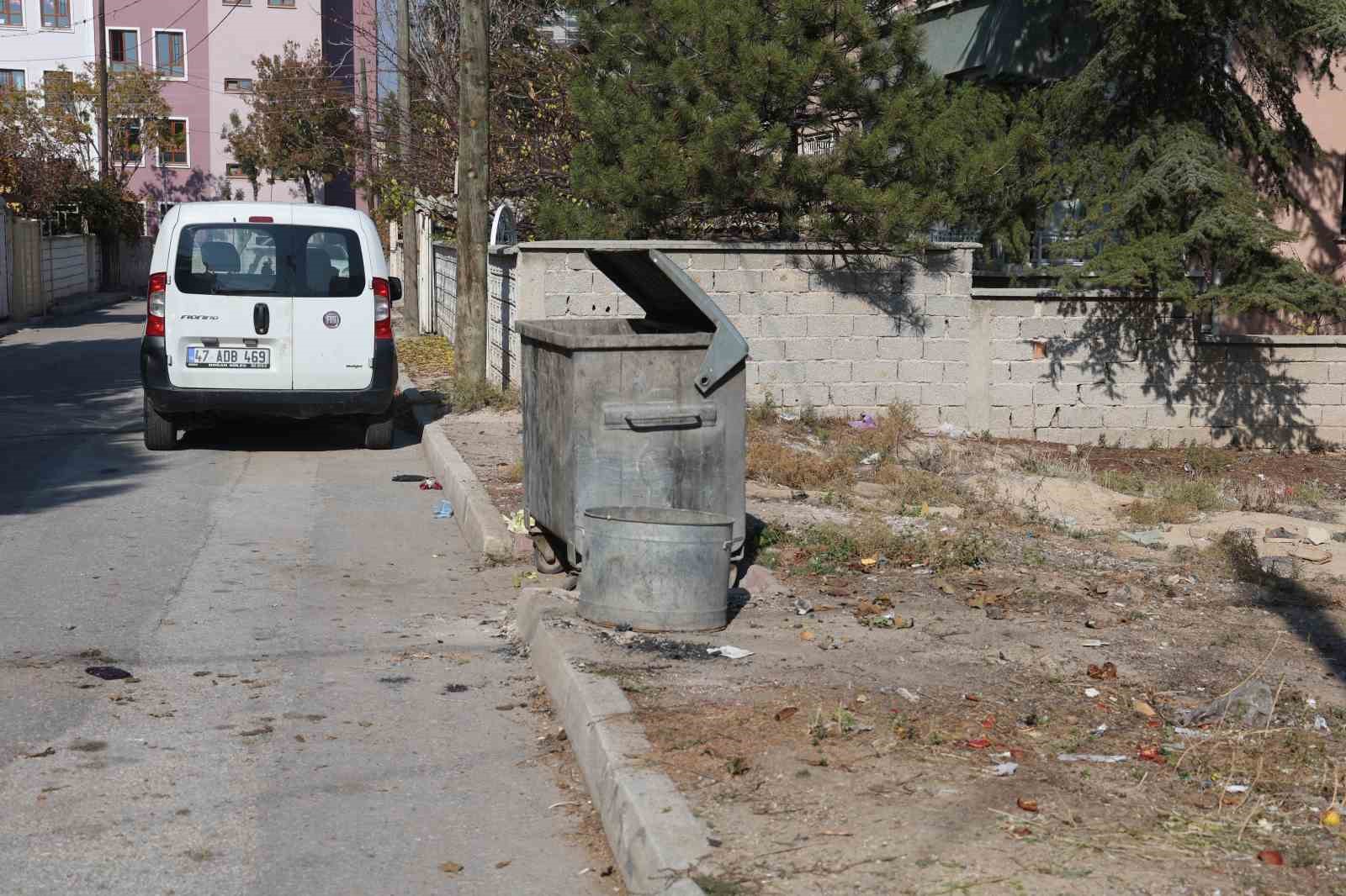 Konya’da yeni doğmuş bebeği çöpe bıraktılar
