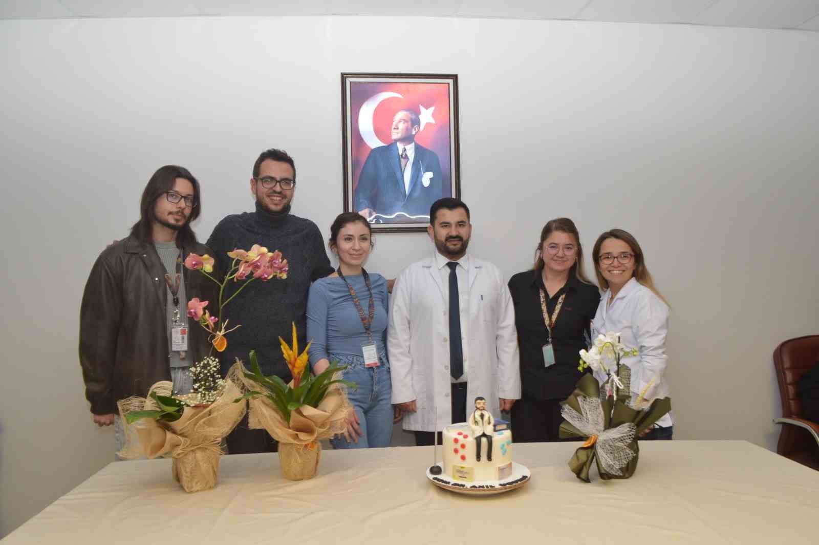 MEAH’ta iç hastalıkları kliniğinin 28’inci uzmanı oldu
