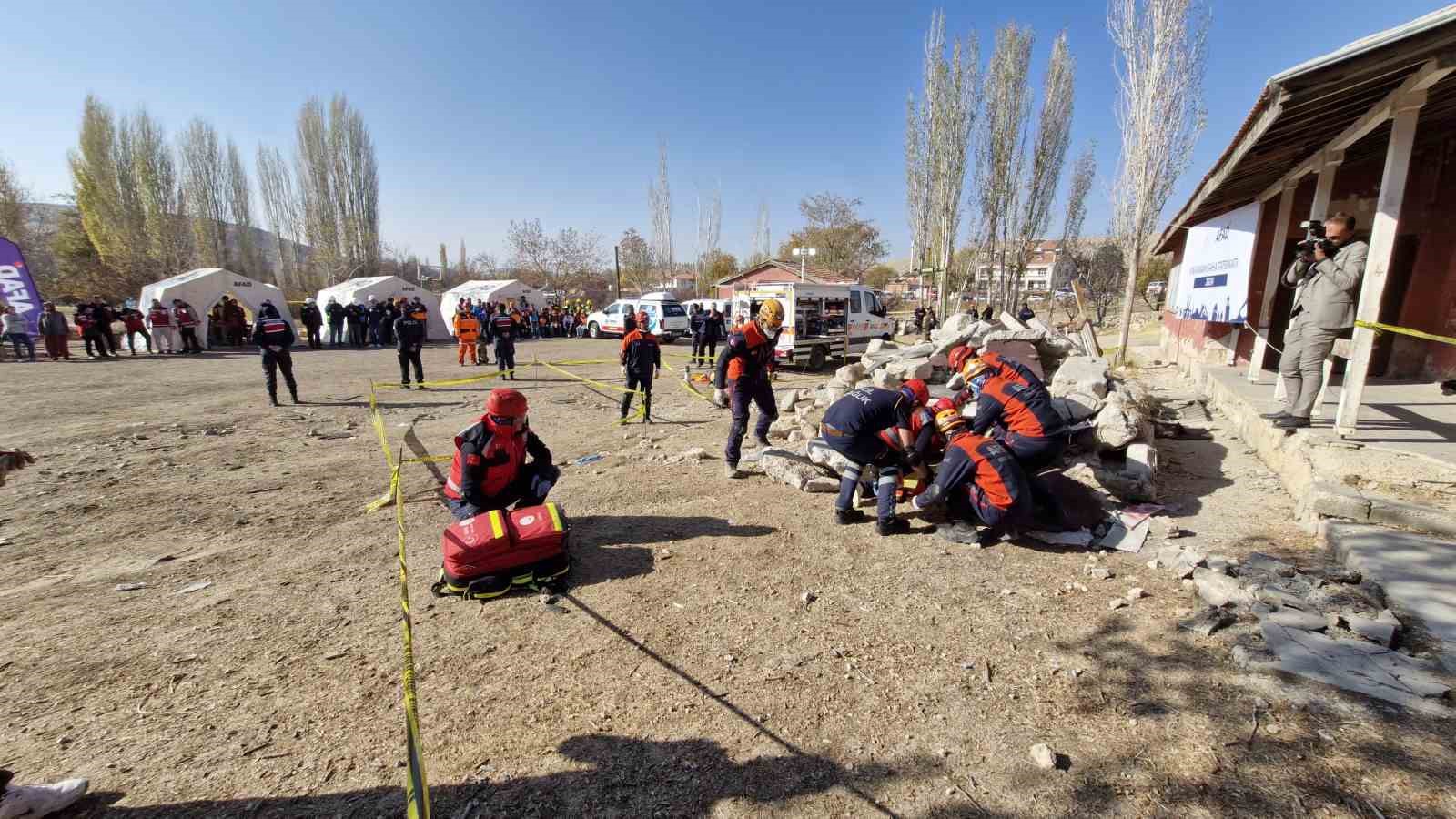 Karaman’da düzenlenen yerel saha tatbikatı gerçeğini aratmadı
