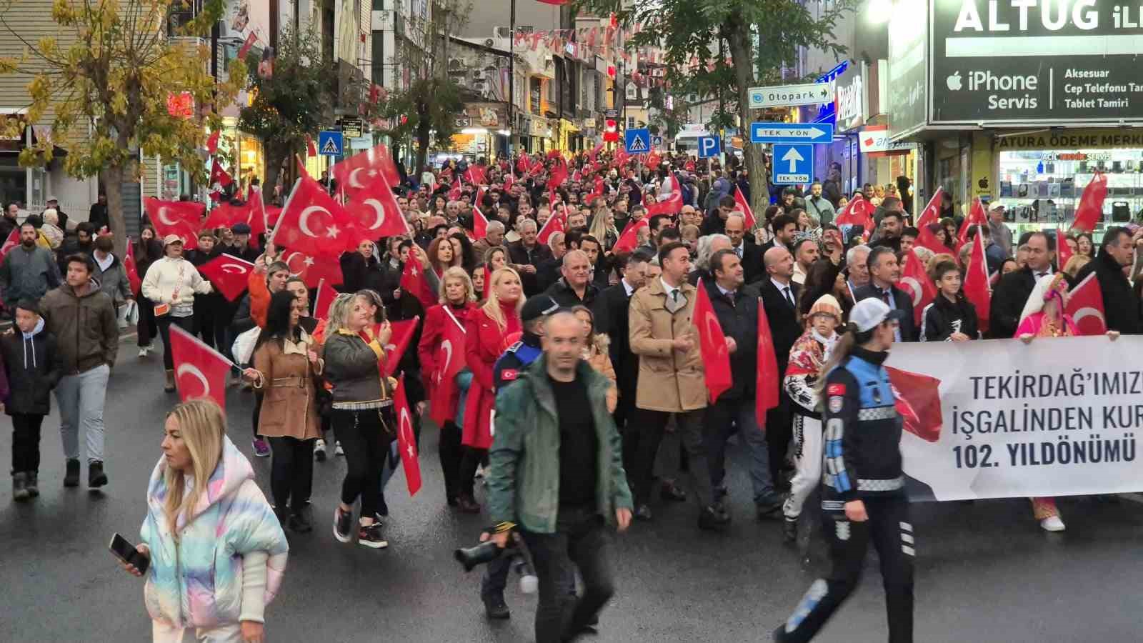 Tekirdağ’da kurtuluşun 102. yılında coşkulu yürüyüş
