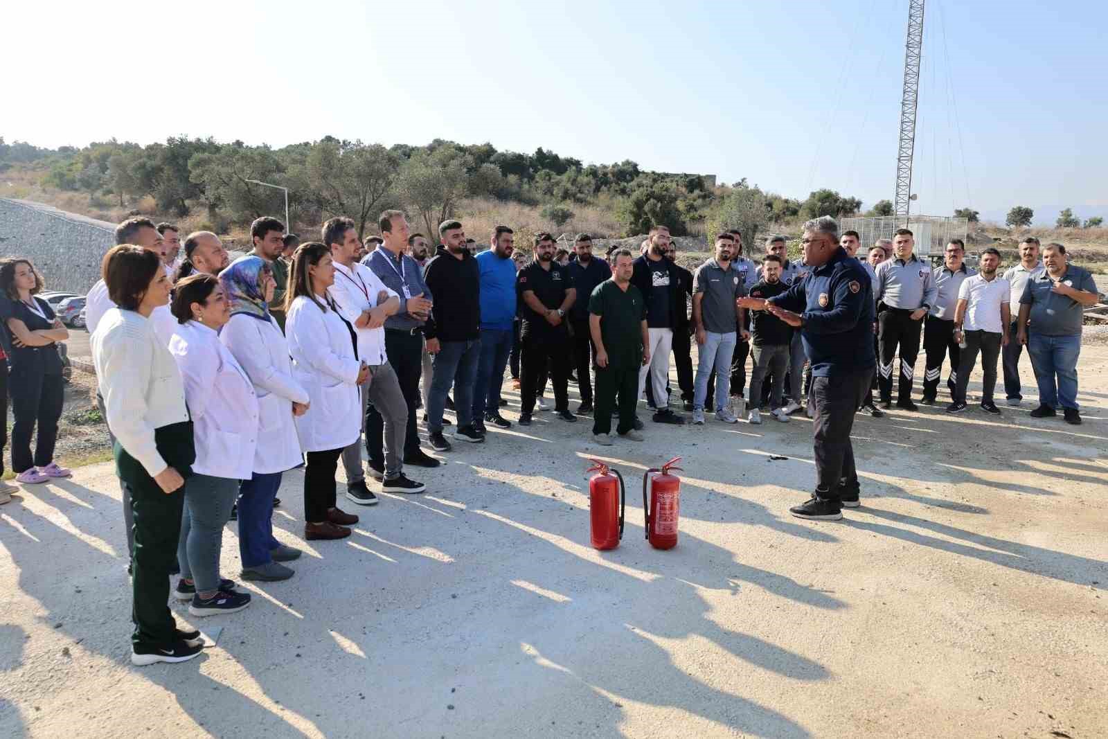 Hastane personeline yangın eğitimi verildi
