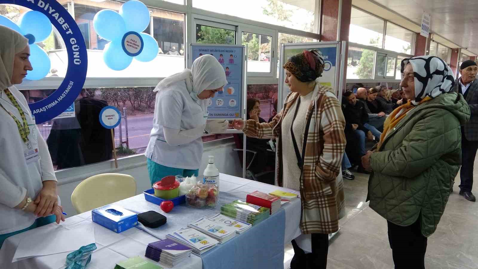 Koşuyolu Hastanesi’nde 14 Kasım Dünya Diyabet Günü etkinliği düzenlendi
