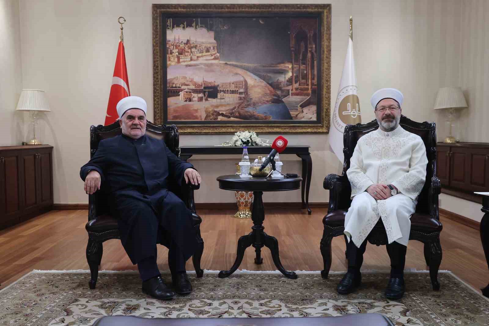 Diyanet İşleri Başkanı Erbaş, Sırbistan İslam Birliği Meşihatı Başkanı Dudiç ile bir araya geldi
