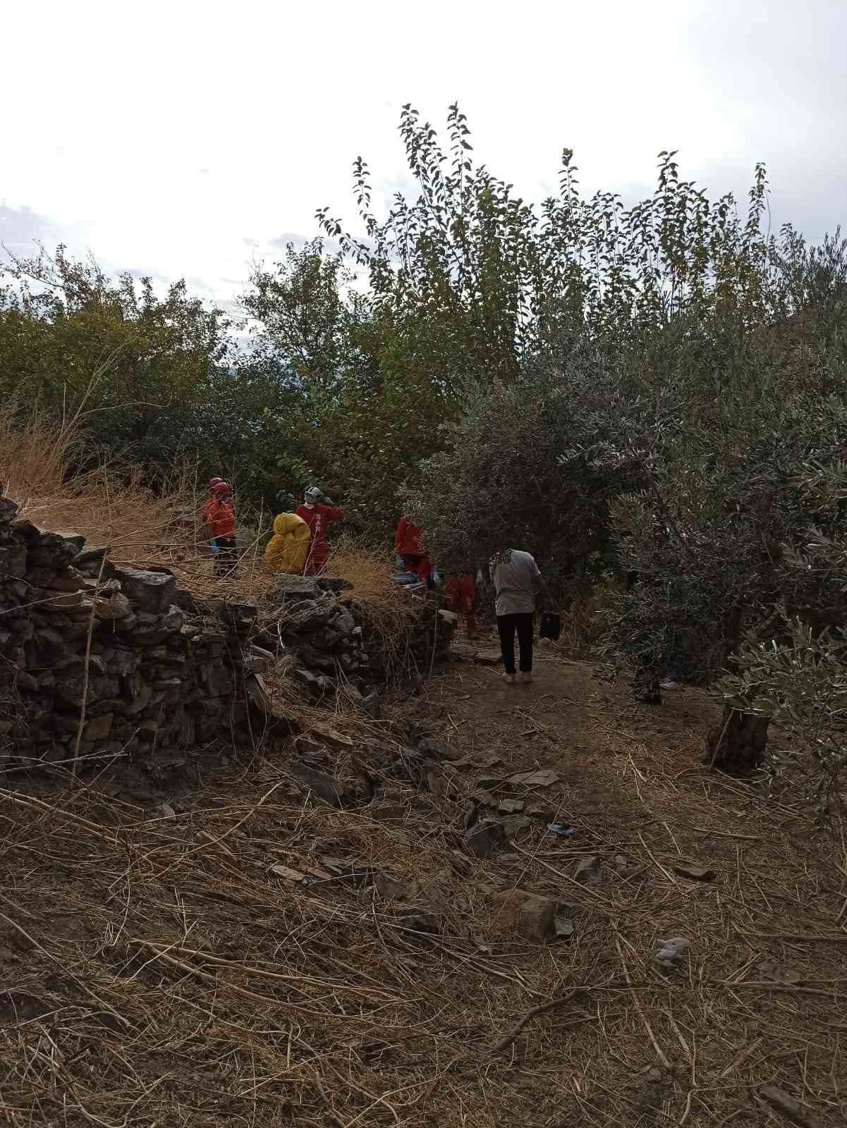 Kayıp Alzheimer hastası yaşlı kadının cansız bedenine ulaşıldı
