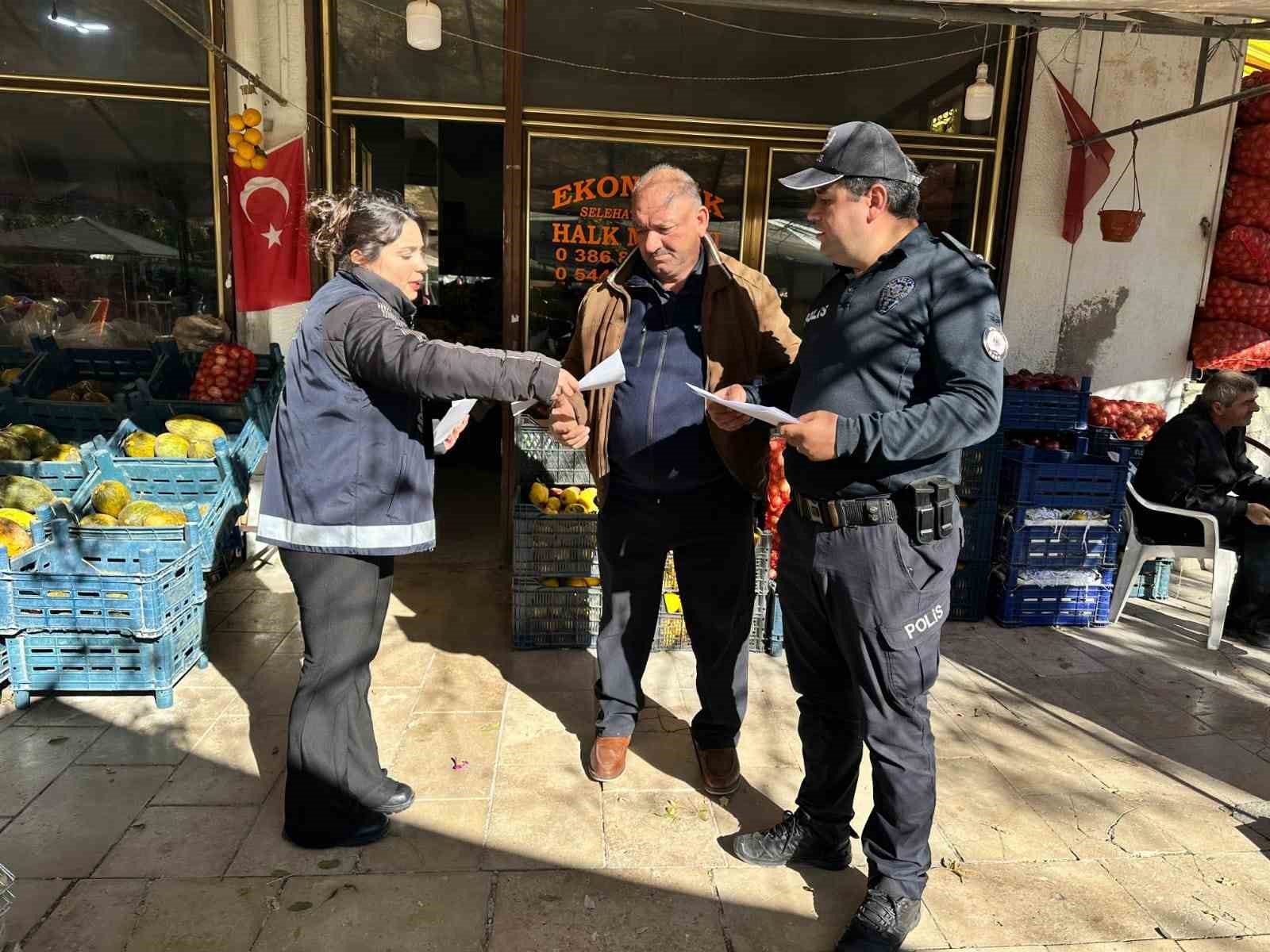 Mucur’da polis ekiplerinden ’dolandırıcılık’ bilgilendirmesi
