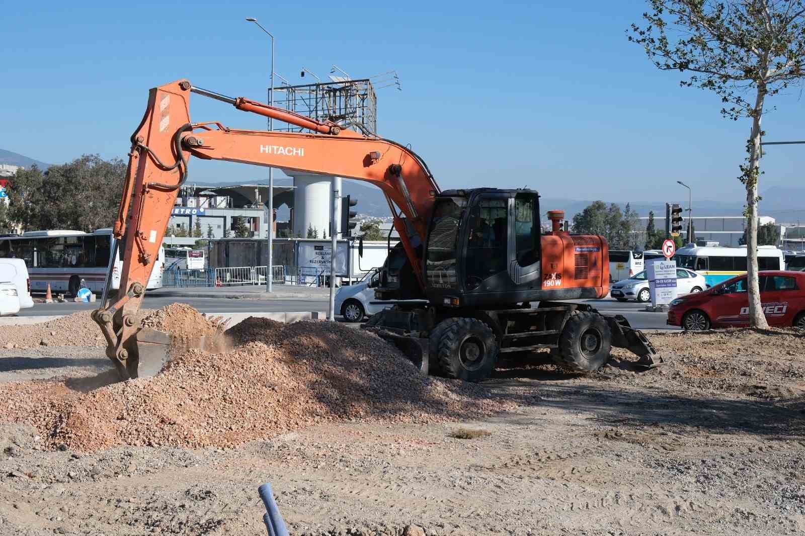 Büyükşehir’den otogar önüne estetik dokunuş
