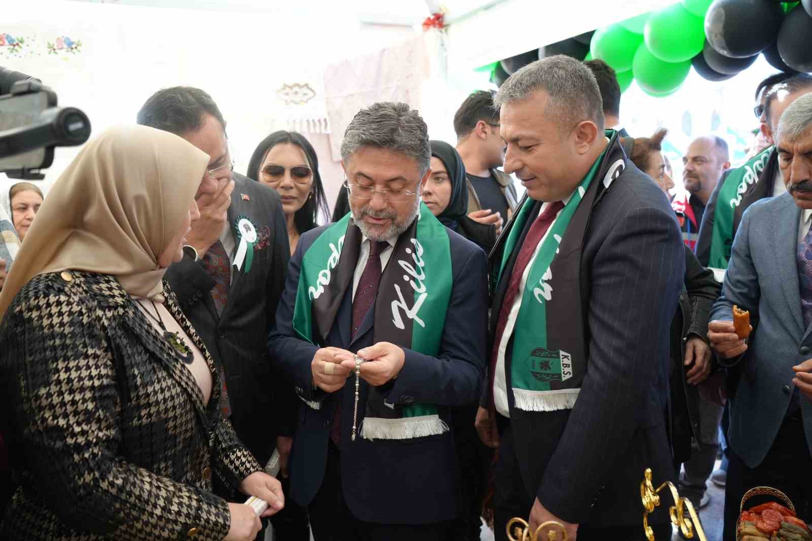 Bakan Yumaklı, Kilis’te zeytin festivaline katıldı
