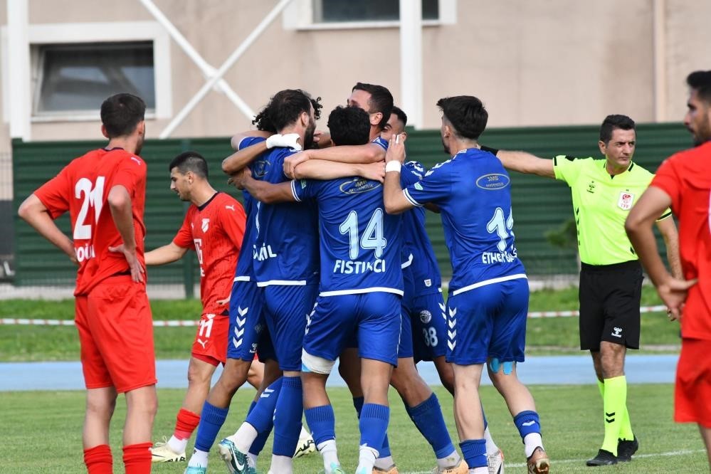 Erciyes 38 FK - Edirnespor maçını Taha Onat yönetecek
