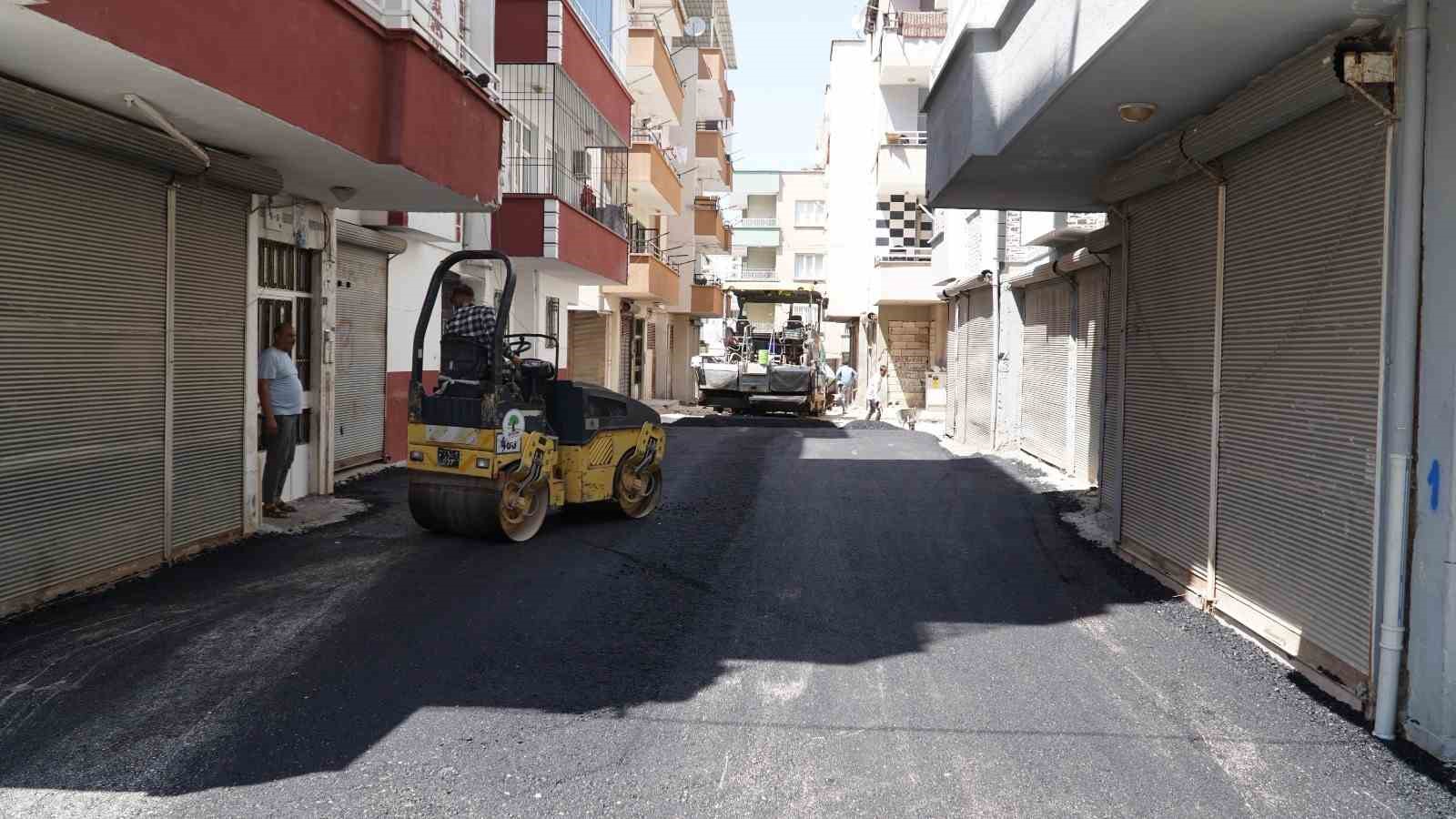 Şehitkamil’de asfalt seferberliği devam ediyor
