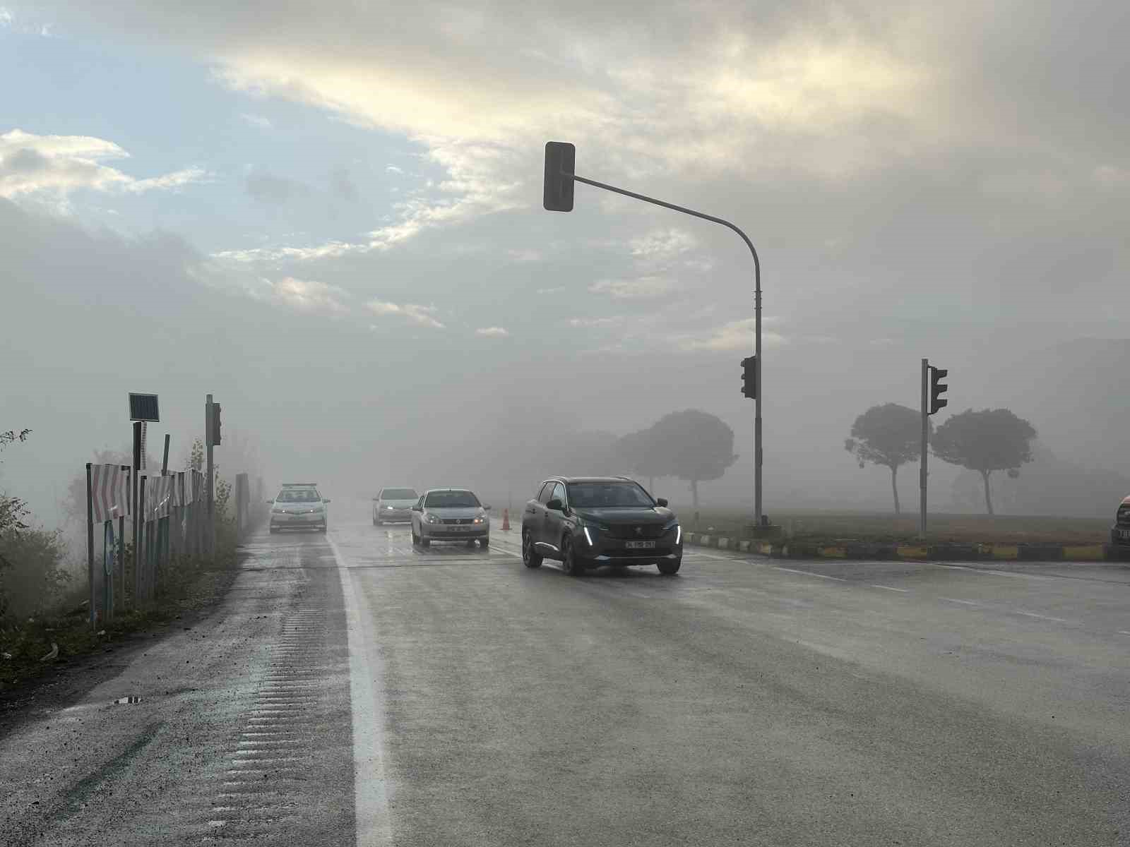 Kastamonu’da kavşakta zincirleme trafik kazası: 2 kişi yaralandı
