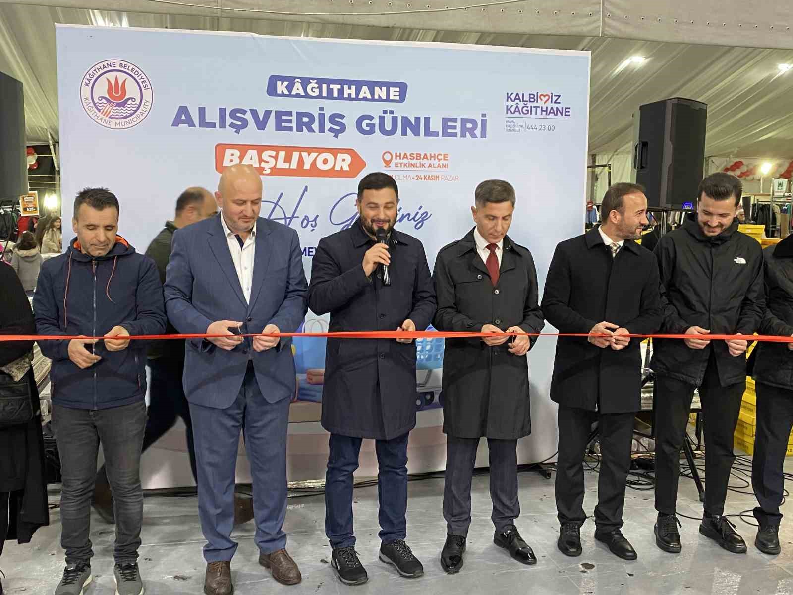 Kağıthane’de alışveriş günleri başladı
