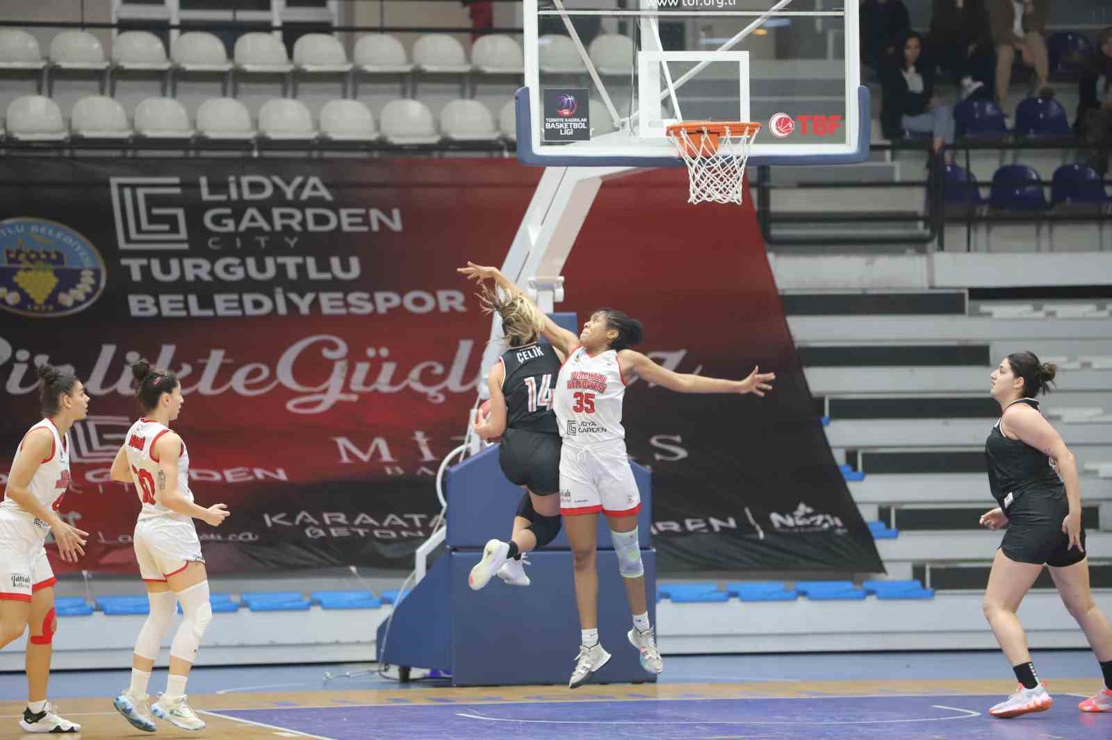 Potada gülen taraf Turgutlu Belediyespor Kadın Basketbol oldu
