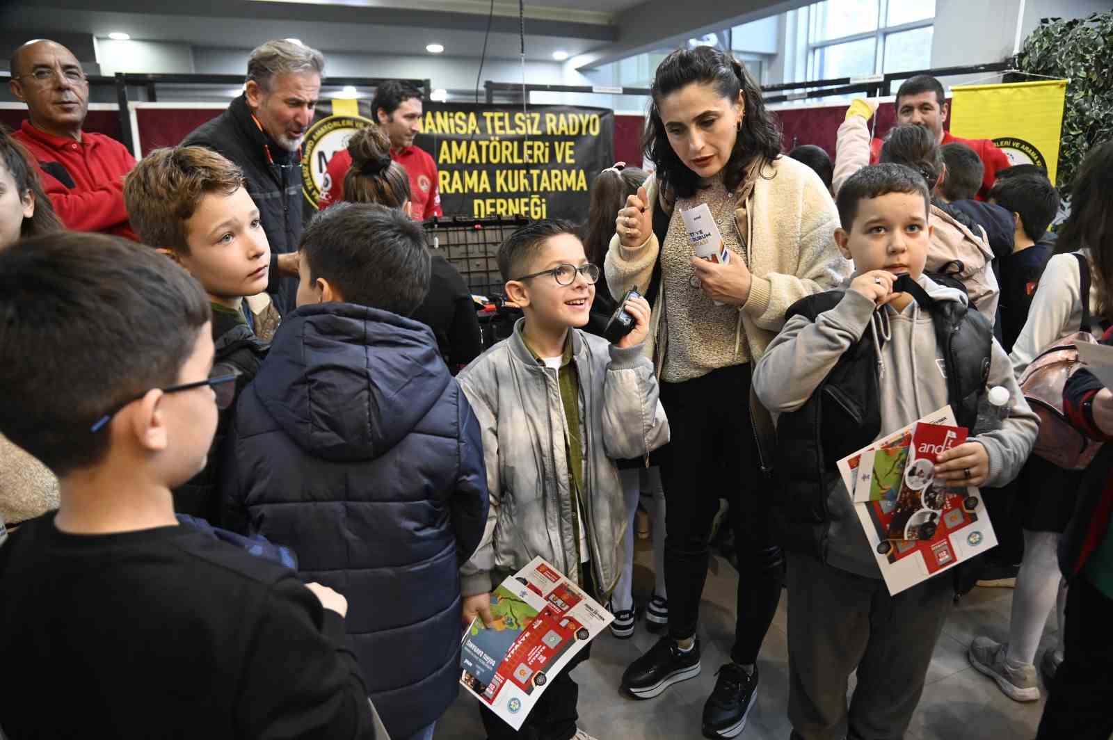 Manisa’da afet farkındalık eğitimi
