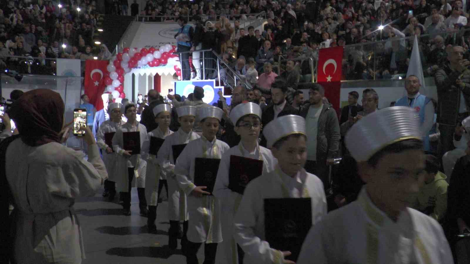 Kayseri’de 438 öğrenci Hafızlık Belgesi’ni aldı
