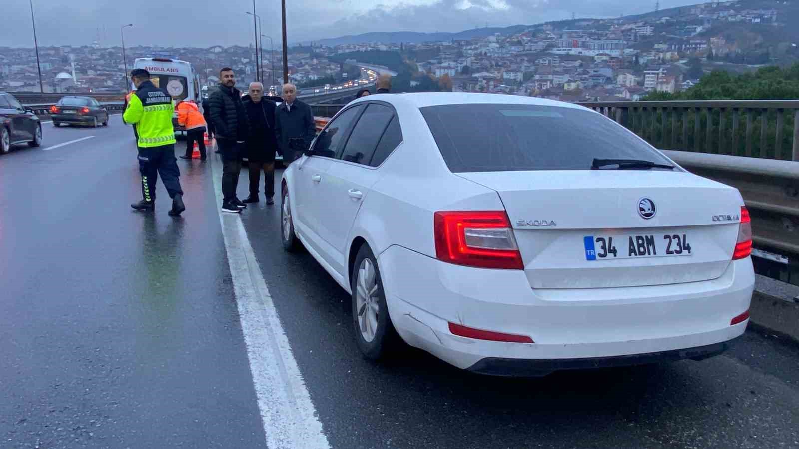 TEM’in Kocaeli geçişinde zincirleme kaza: 5 yaralı
