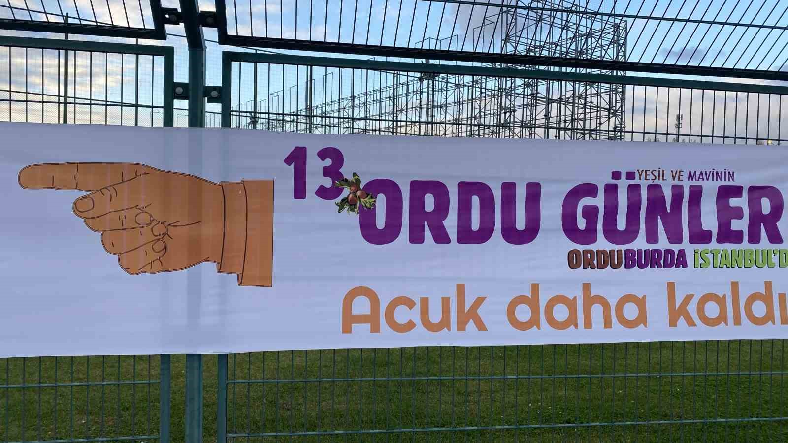 Ordu Tanıtım Günleri’nde ilginç pankartlar: ’Aurdan gidili’
