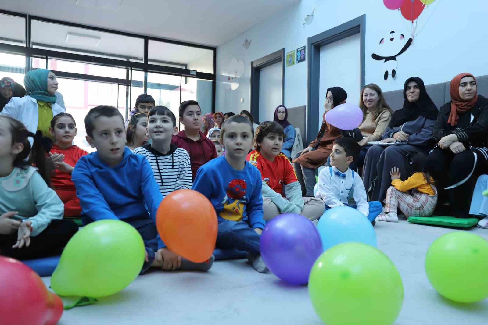 Özel çocuklara özel doğum günü kutlaması
