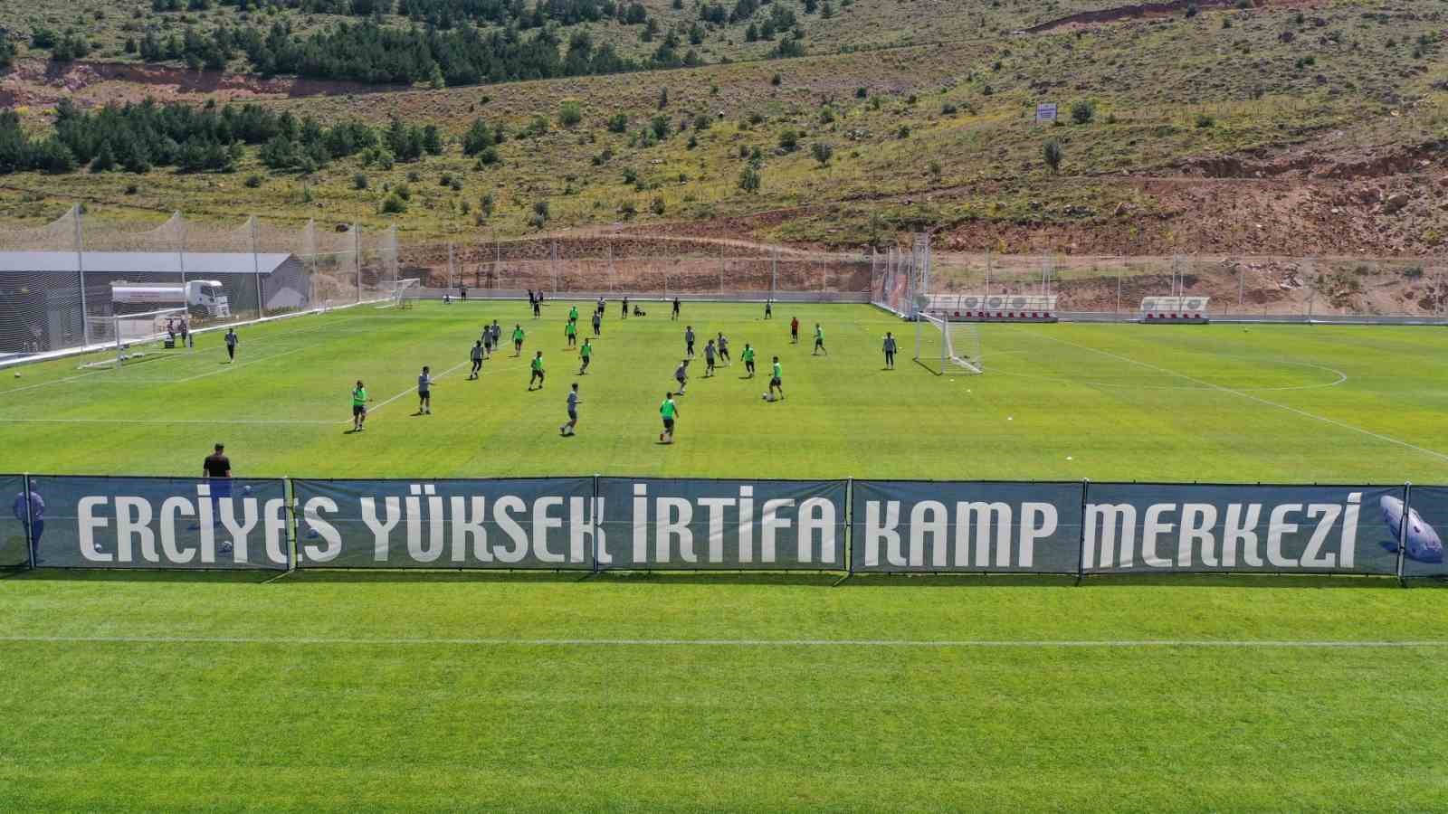 TFF Başkanı Hacıosmanoğlu’ndan övgü alan Erciyes Yüksek İrtifa Kamp Merkezi’ne destek sözü
