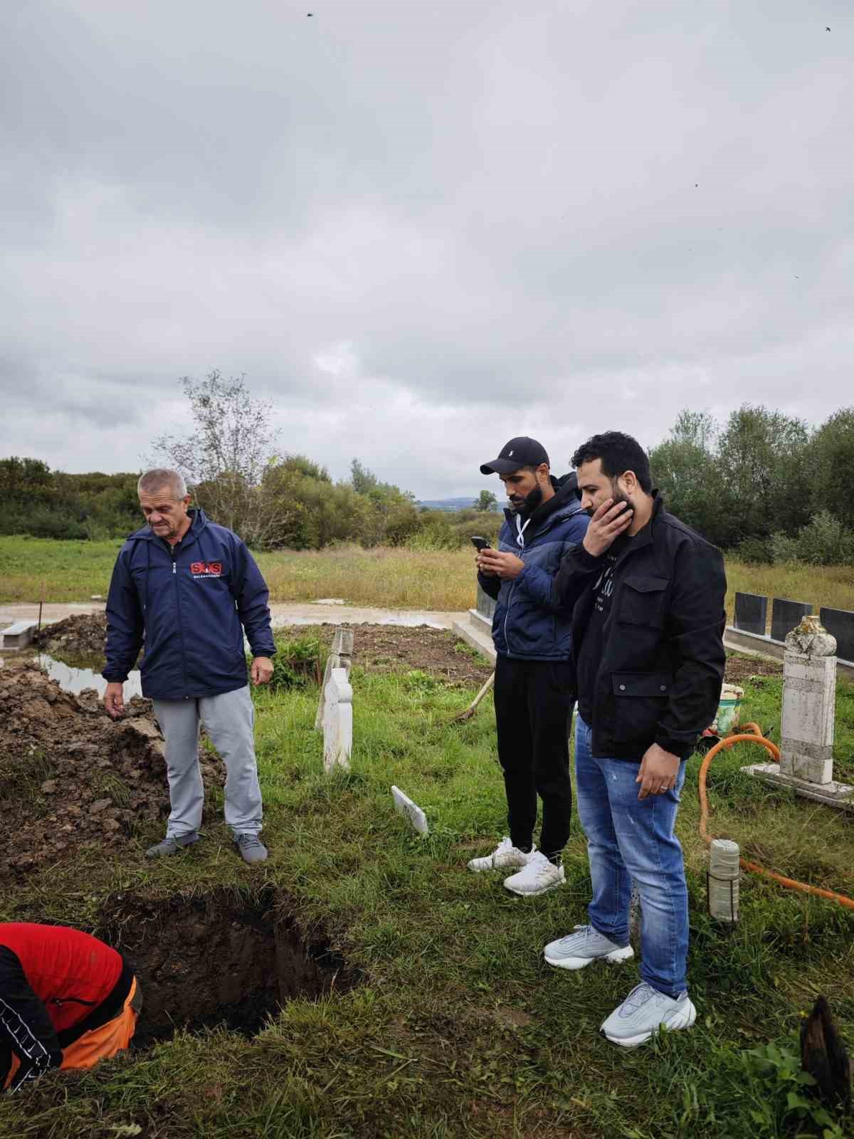 Bosna-Hersek’in Bihaç kentinde göçmen mezarlığı açıldı
