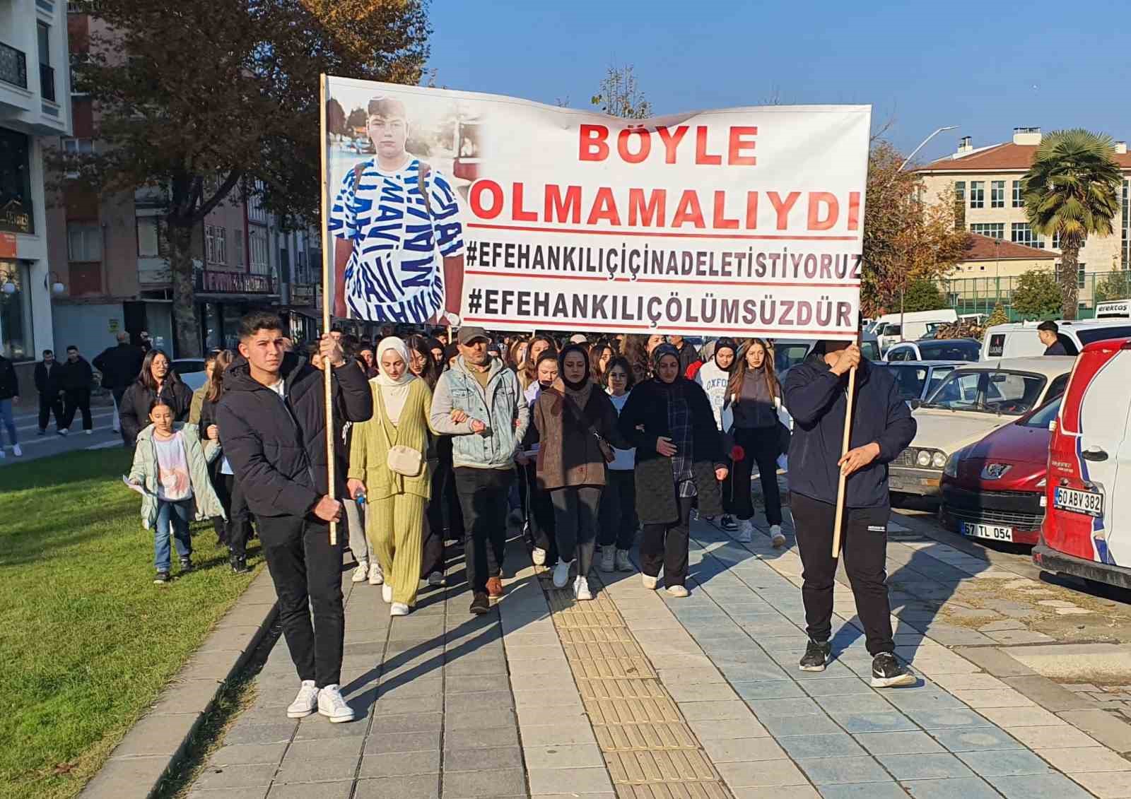 Alkollü sürücünün tahliyesi protesto edildi
