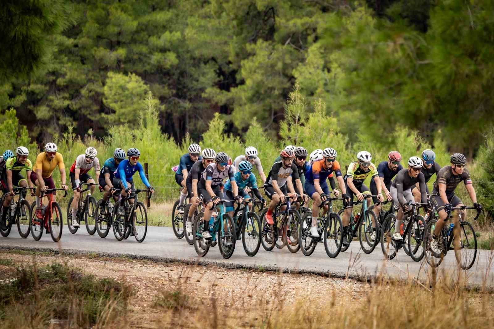 UCI Nirvana Gran Fondo World Series Antalya sınırları zorladı
