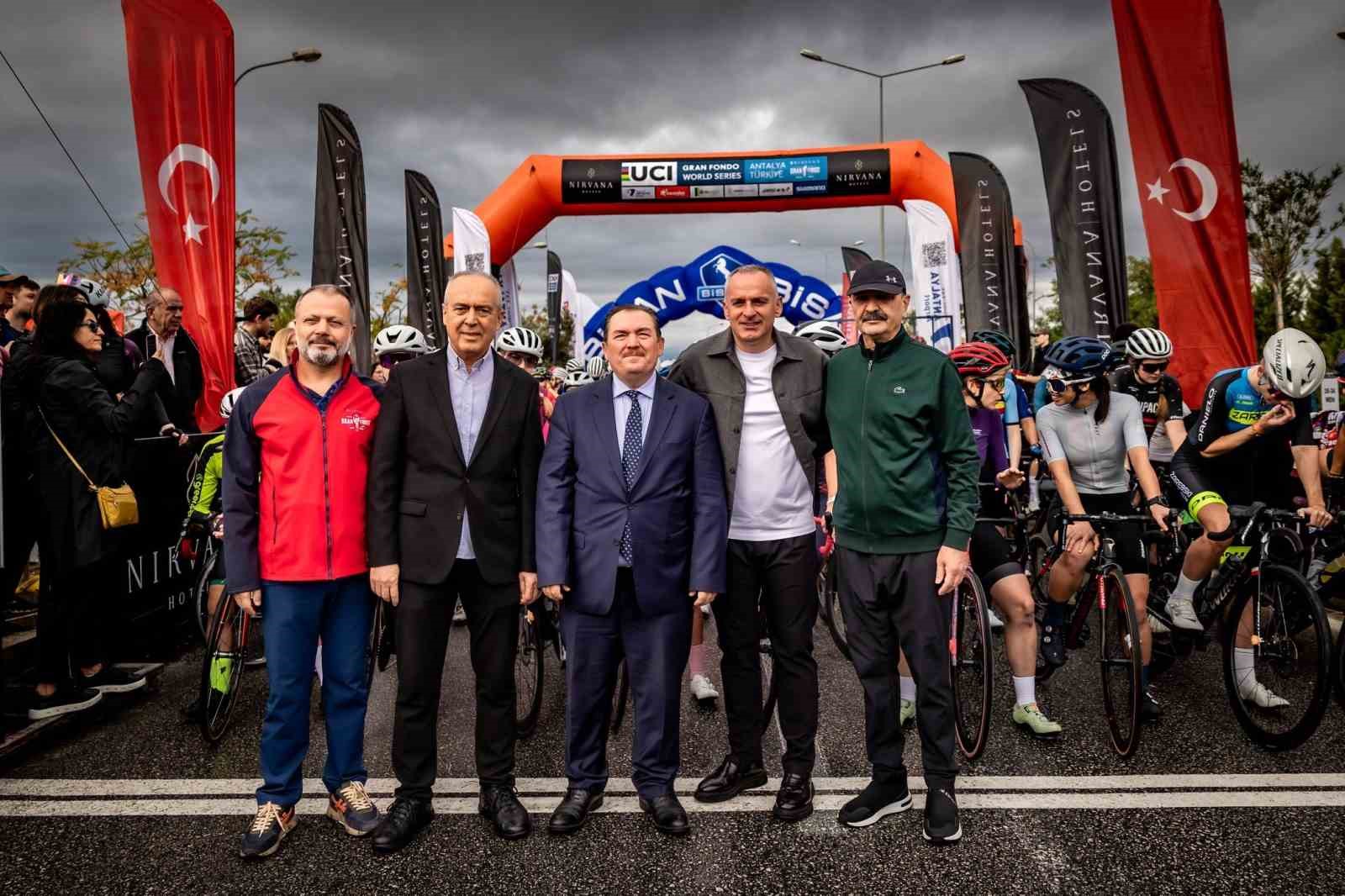 UCI Nirvana Gran Fondo World Series Antalya sınırları zorladı
