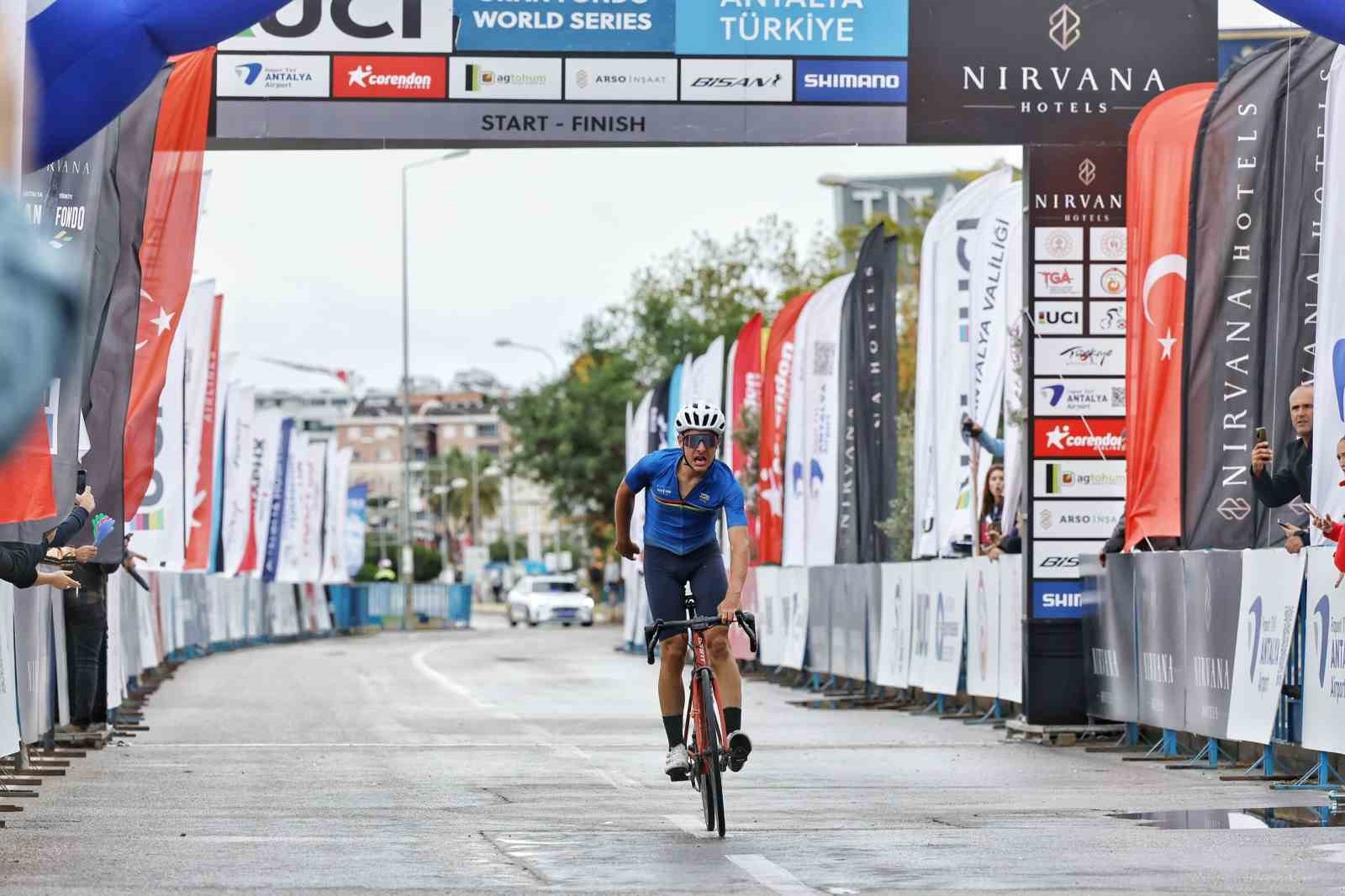 UCI Nirvana Gran Fondo World Series Antalya sınırları zorladı
