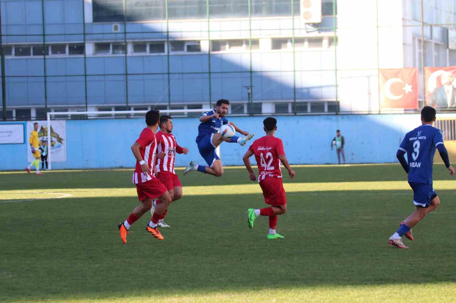 TFF 3. Lig: Pazarspor: 1 - Osmaniyespor: 0
