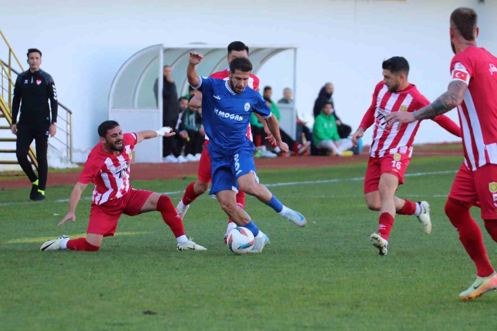 TFF 3. Lig: Pazarspor: 1 - Osmaniyespor: 0
