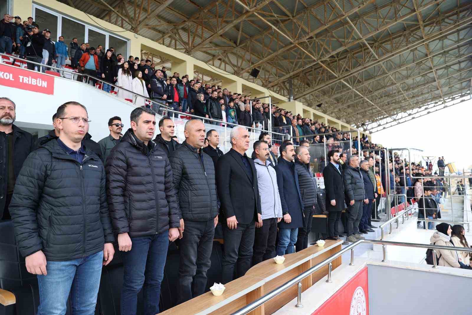 TFF 3. Lig: Muş Spor: 2 - Düzcespor:: 2
