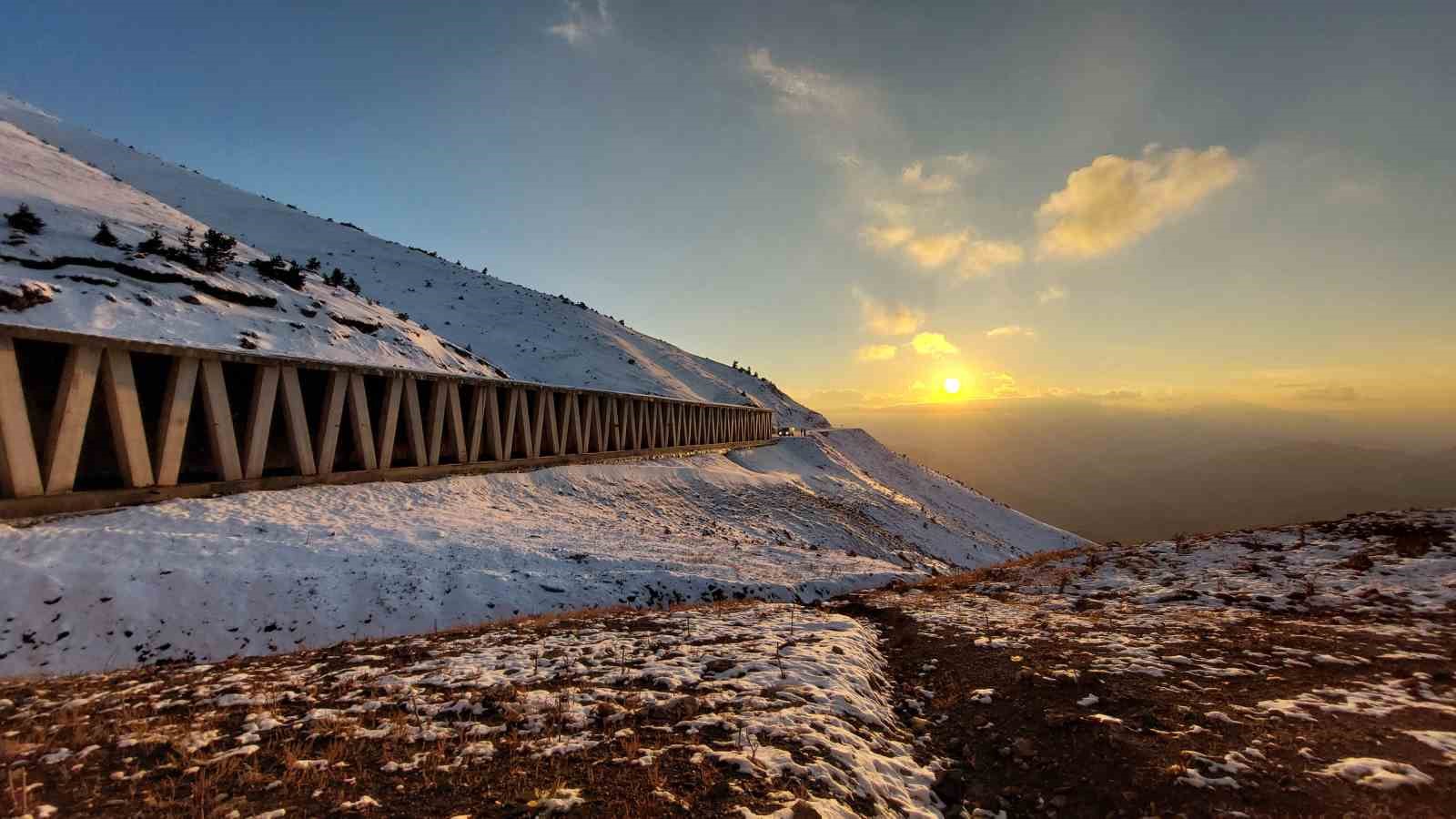 Zigana Dağı’nda eşsiz gün batımı manzaraları
