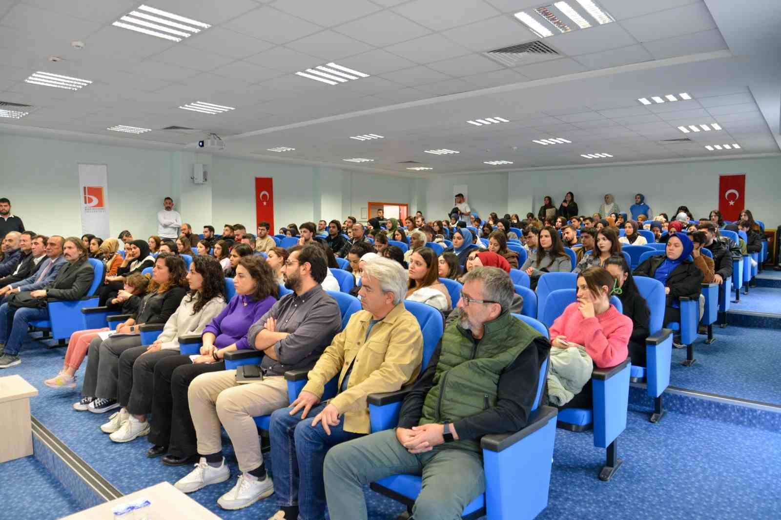 Bilecik’te ’Modern Devletin 3 Ana İlkesi’ semineri düzenlendi
