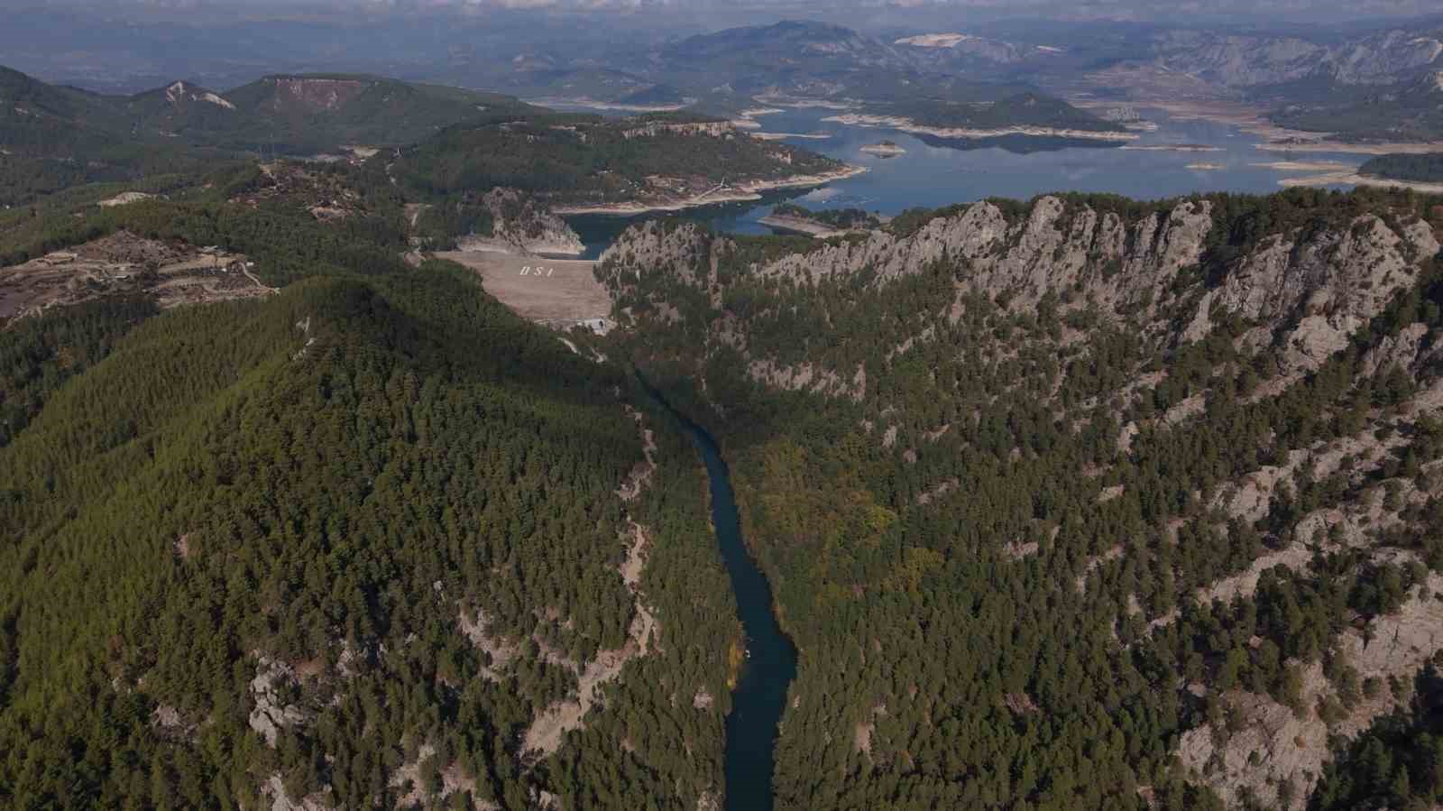 Dünyada ve Türkiye’de sadece Muğla ve Burdur’da bulunuyor, eşsiz güzelliği ile göz kamaştırıyor
