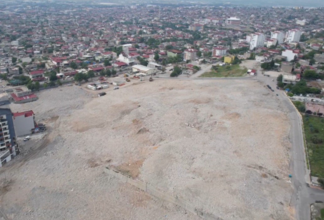 Kahramanmaraş’ta ağır hasarlı binaların yıkım oranı yüzde 98
