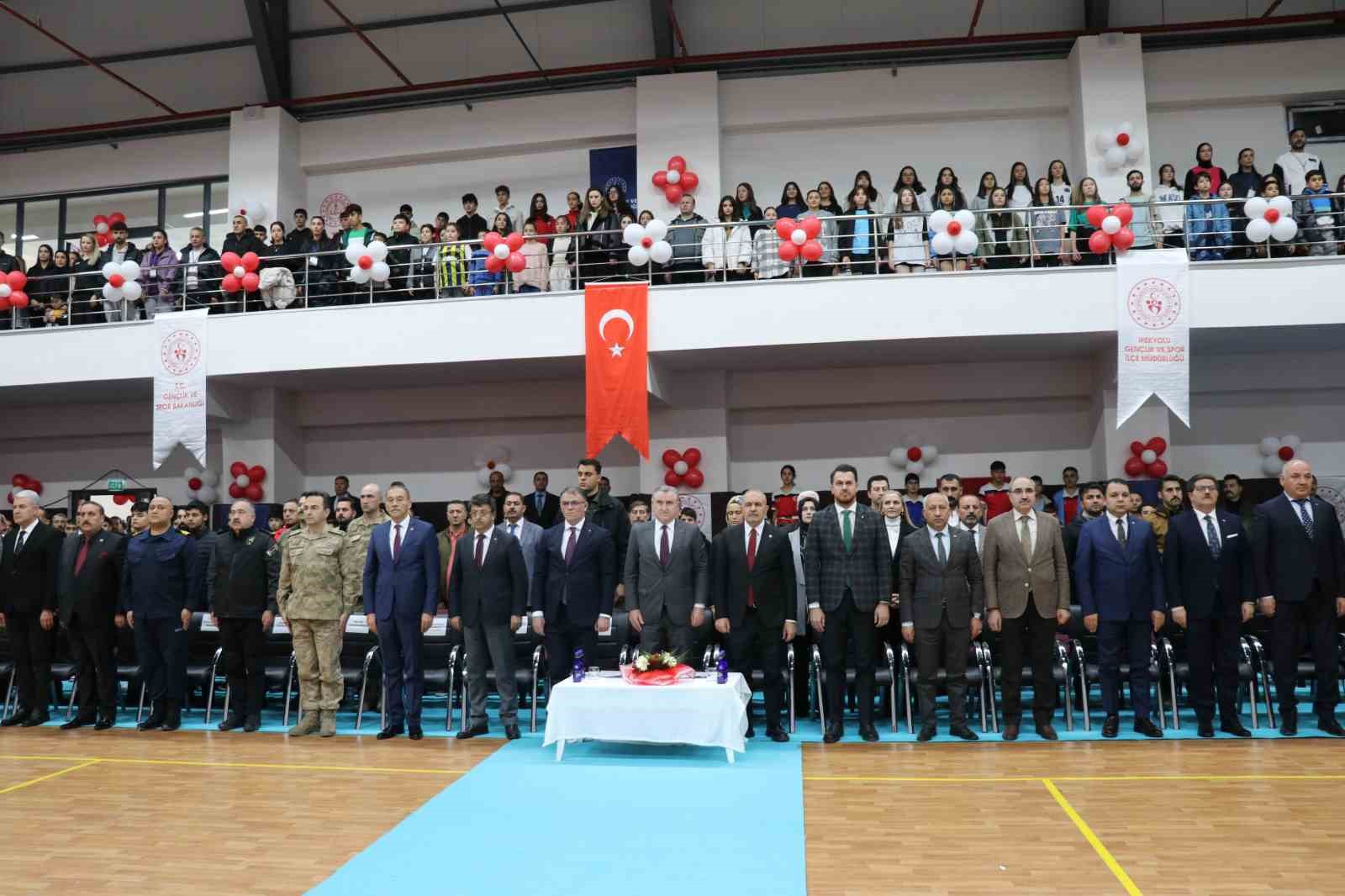 Bakan Bak: “Biz terörden uzak bir ülke istiyoruz”
