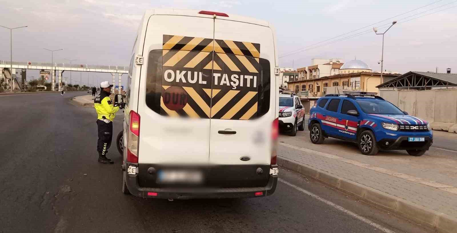 Gaziantep’te 64 sürücüye 57 bin TL trafik cezası uygulandı
