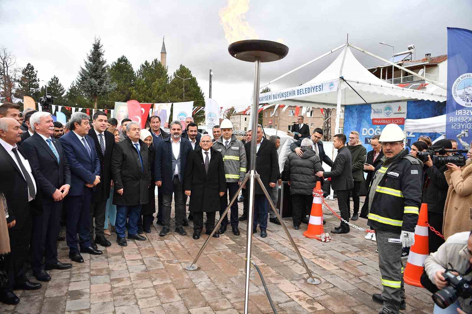 Pınarbaşı doğalgaza kavuştu
