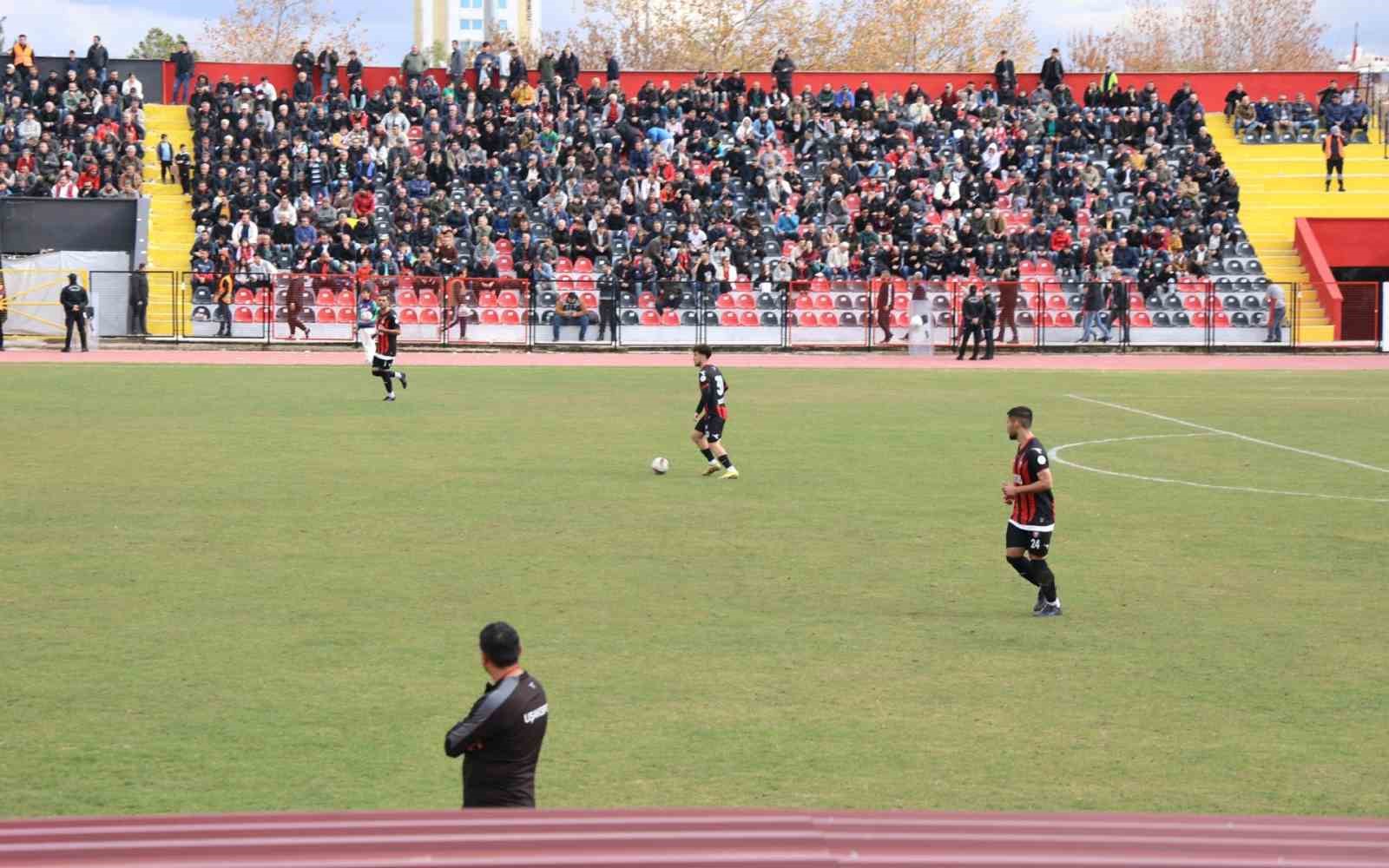 Uşakspor’dan kendi evinde 6-0’lık galibiyet
