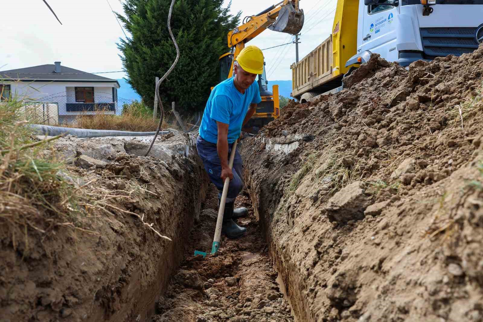 Erenler’in 4 mahallesine 25 milyonluk altyapı yatırımı
