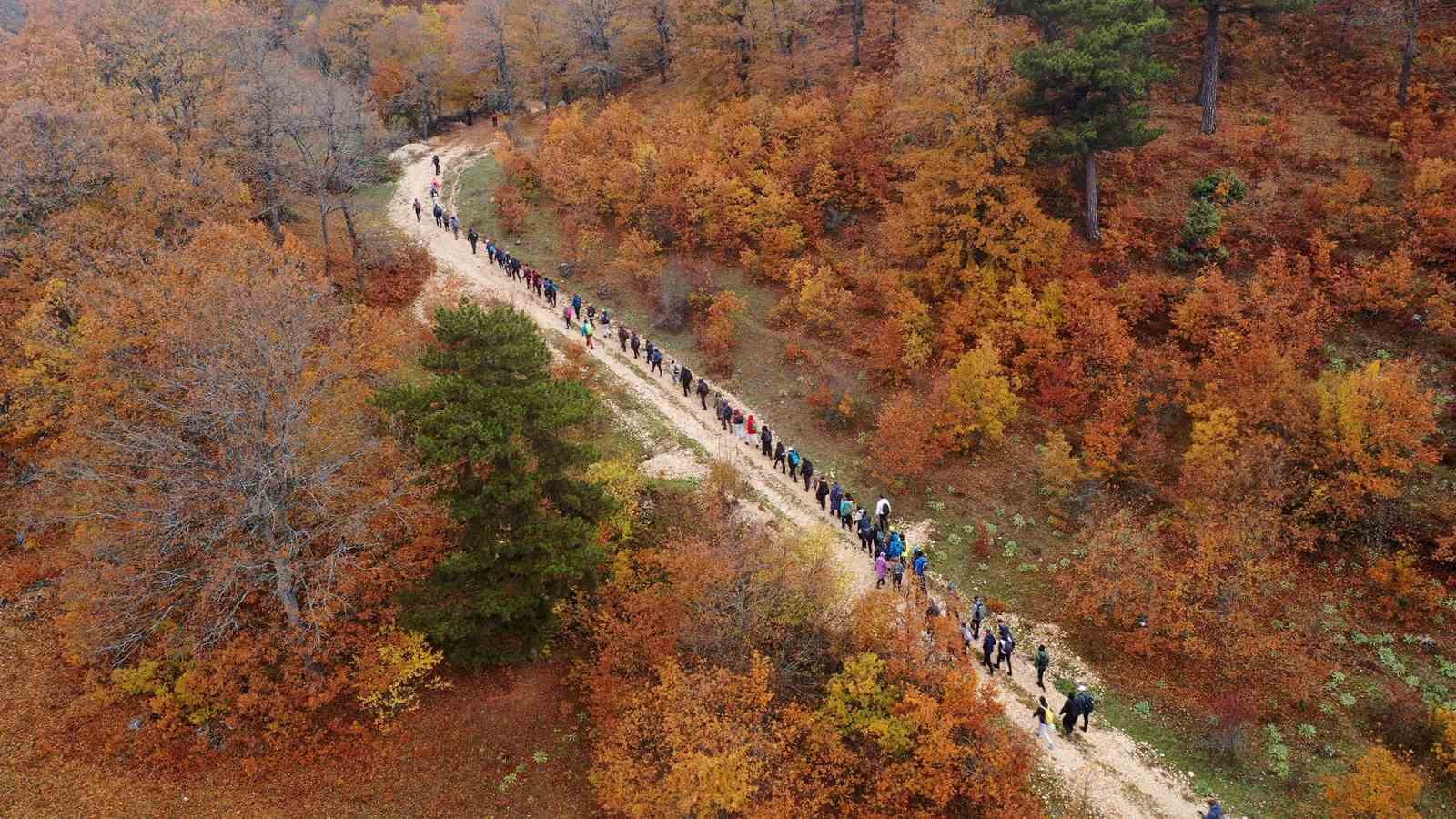 Doğaseverler Geyve’nin eşsiz doğasında unutulmaz bir yolculuğa çıktı
