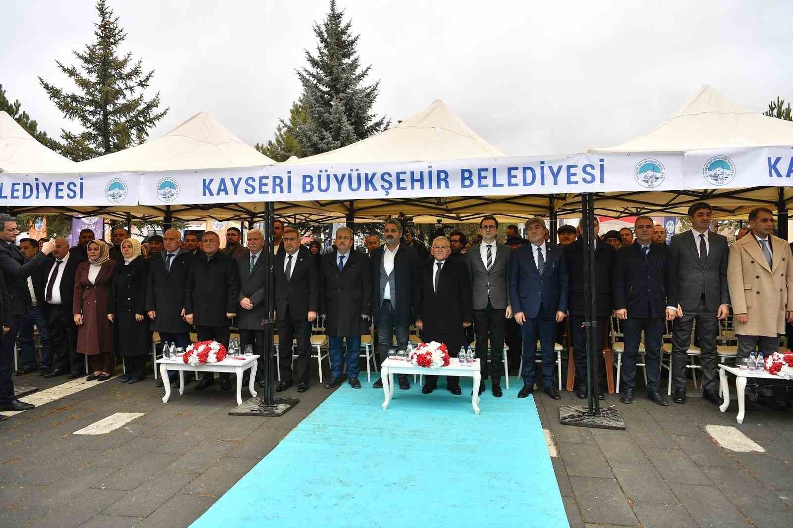 Sarız’da doğal gaz ateşi yandı
