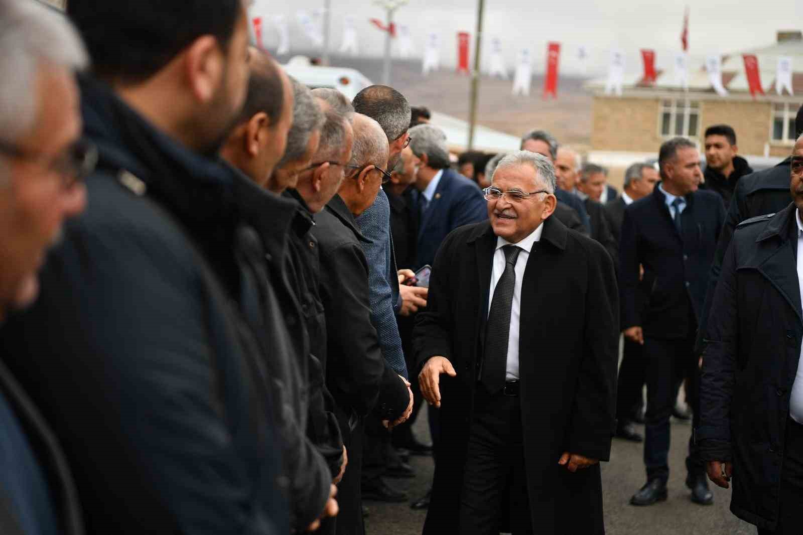 Sarız’da doğal gaz ateşi yandı
