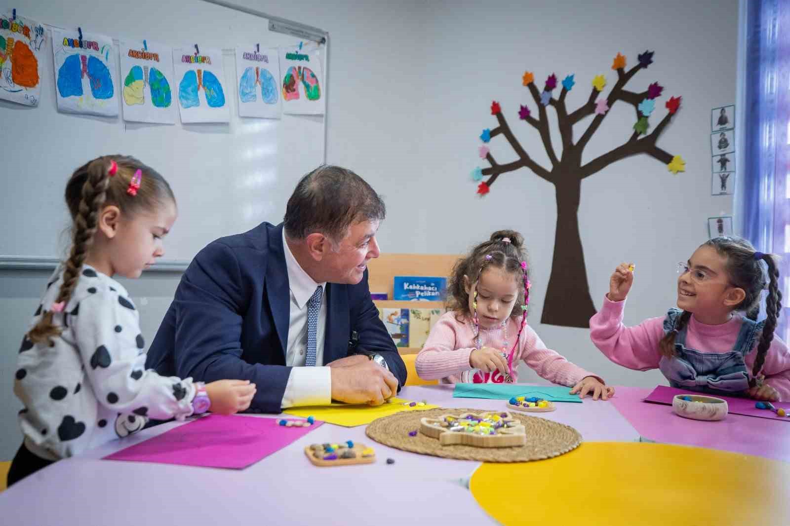 Başkan Tugay’dan yeni anaokulları müjdesi
