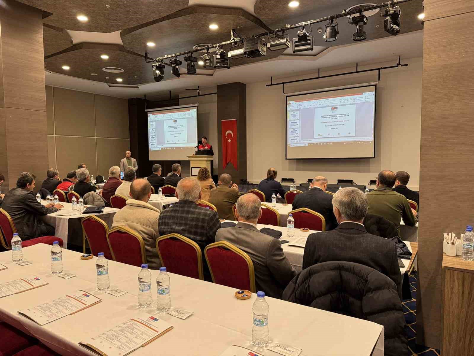 ’Kooperatifçilik ve Kadın Erkek Eşitliği’ tanıtım toplantısı başladı
