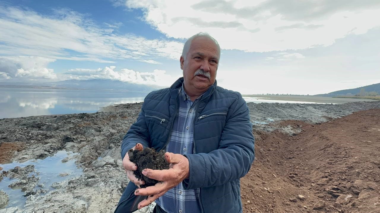 Eğirdir Gölü’nde tehlike çanları: Suyun seviyesi ortalama 4 metreye kadar düştü
