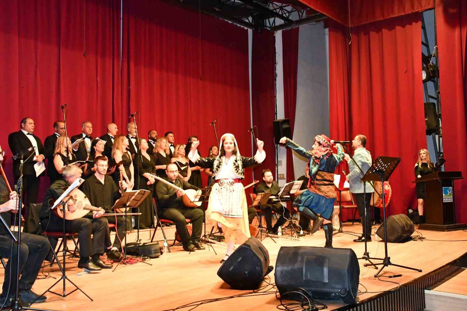 Fethiye’de Türk Halk Müziği konseri kulakların pasını sildi
