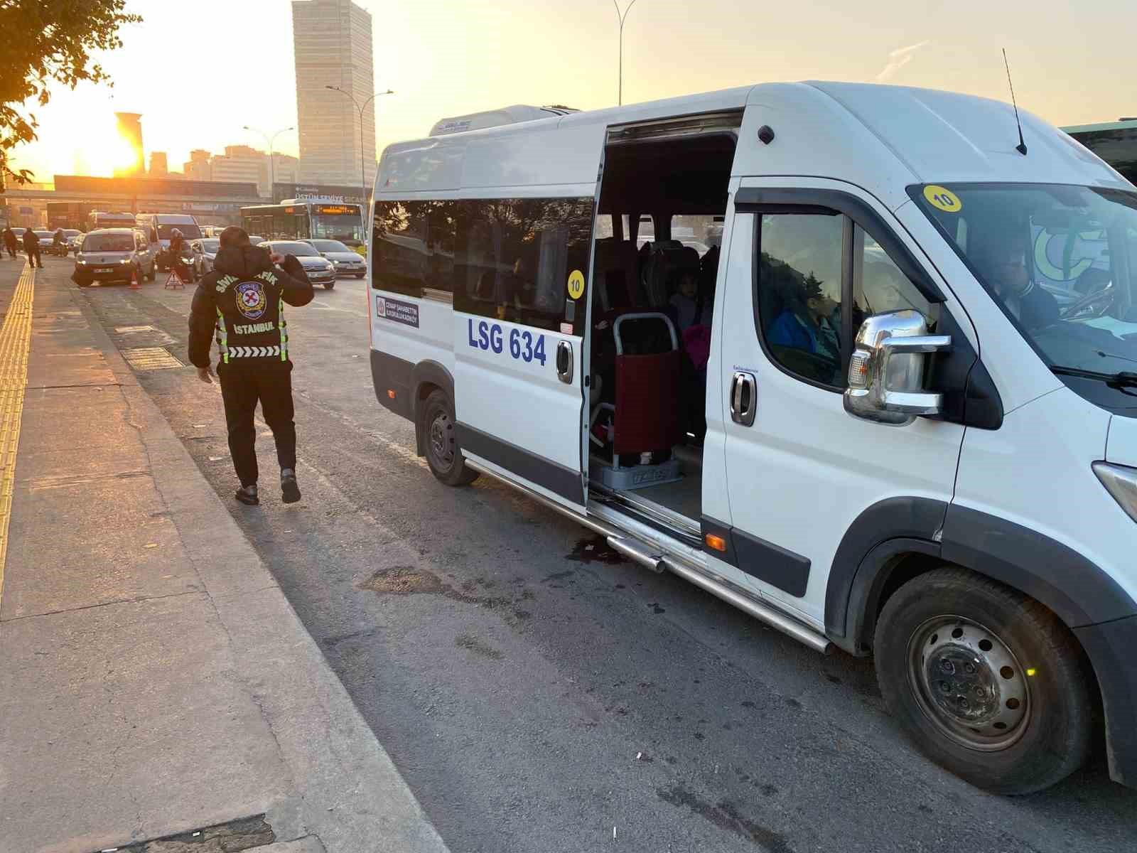 İstanbul’da okul servis araçlarına denetim: 16 bin lira ceza kesildi
