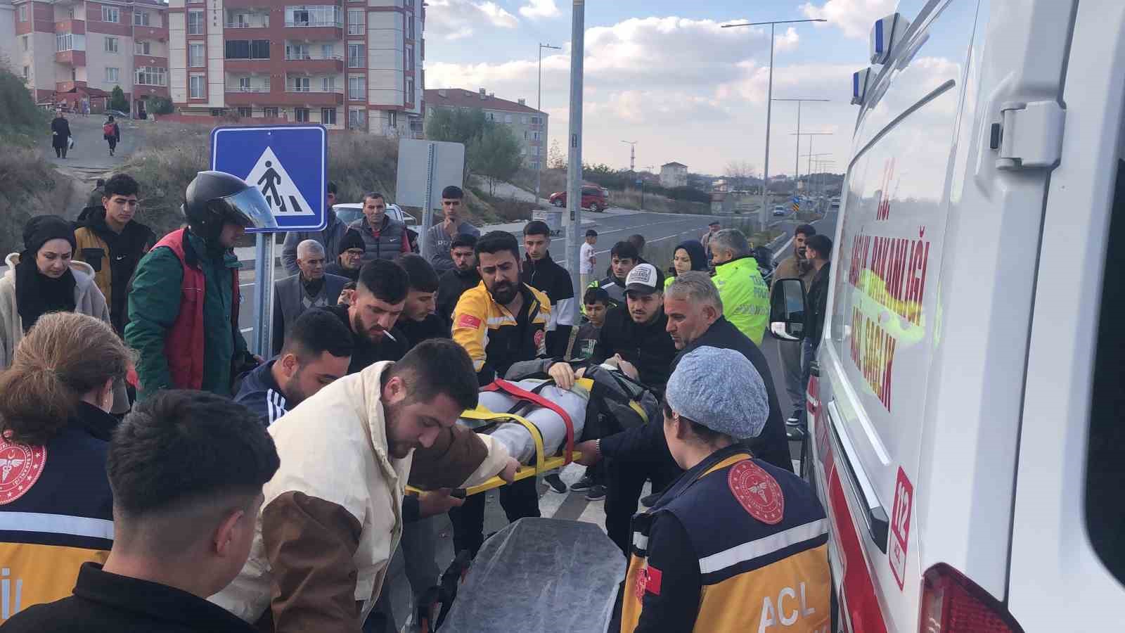 Tekirdağ’da trafik kazası: 1 ölü, 2 yaralı
