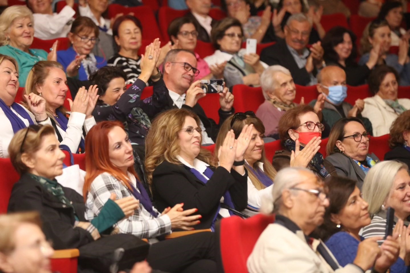 Güzelbahçe’de Üçüncü Yaş Üniversitesi için imzalar atıldı
