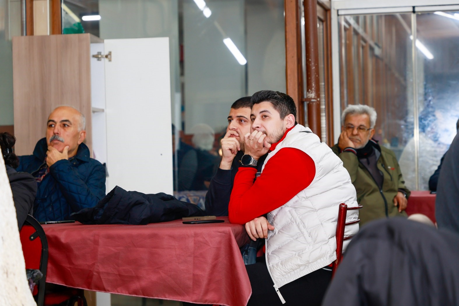 Yunusemre’de şiddetle mücadele ve iletişim semineri verildi
